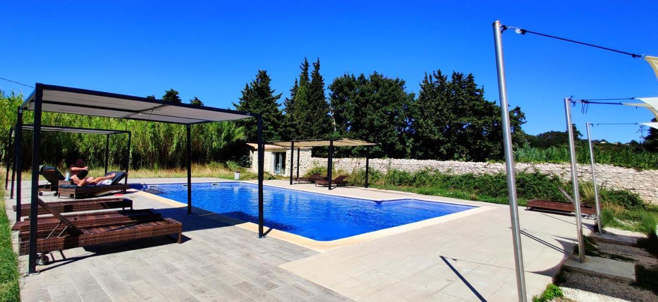 Appartamento Superbe chambre 20 m2, climatisée, parking, jardin, calme, 10 mn pont du Gard #7 Rochefort-du-Gard Esterno foto
